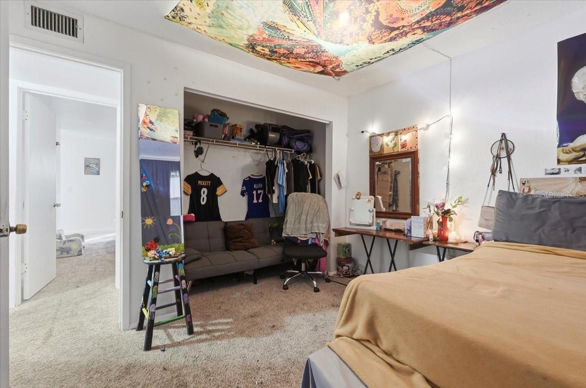 Image 26 of 34 For 1836 Crystal Lake Drive 70