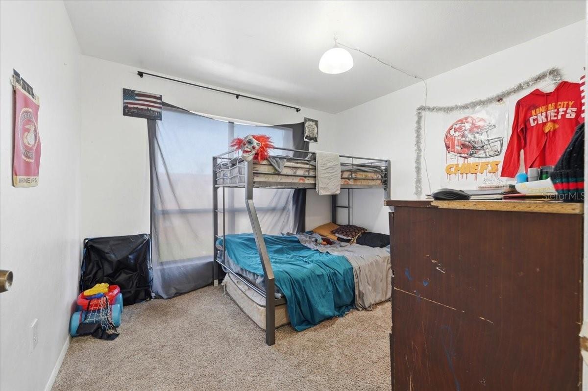 Image 28 of 34 For 1836 Crystal Lake Drive 70