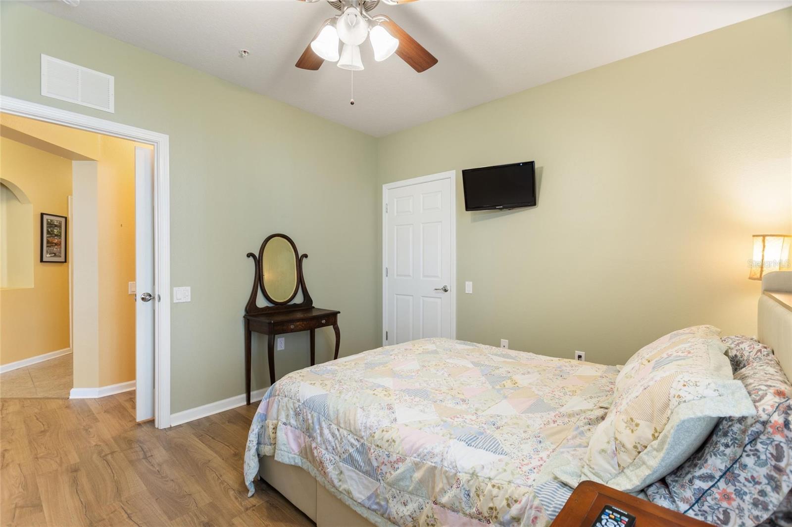 Image 23 of 36 For 2148 River Turia Circle 2148