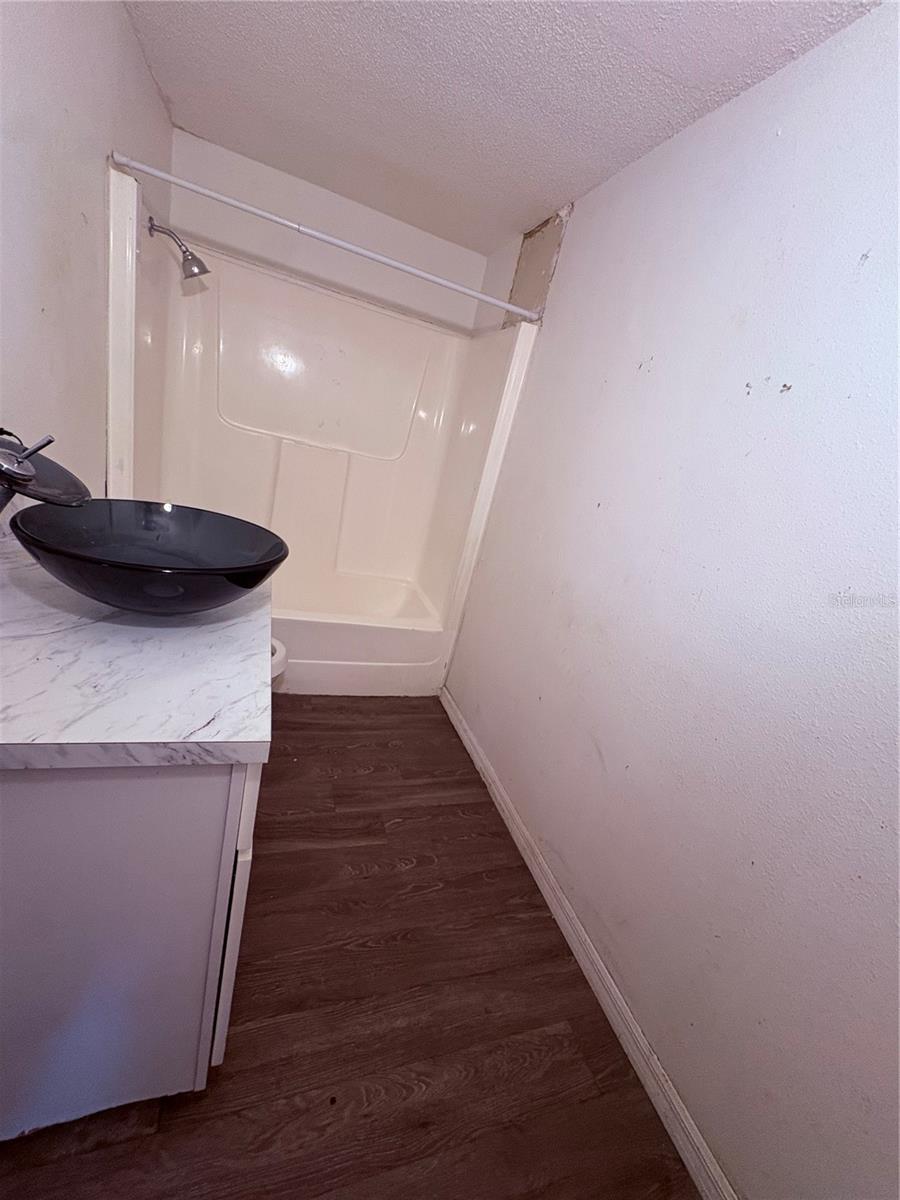 Image 13 of 41 For 501 Lanier Avenue