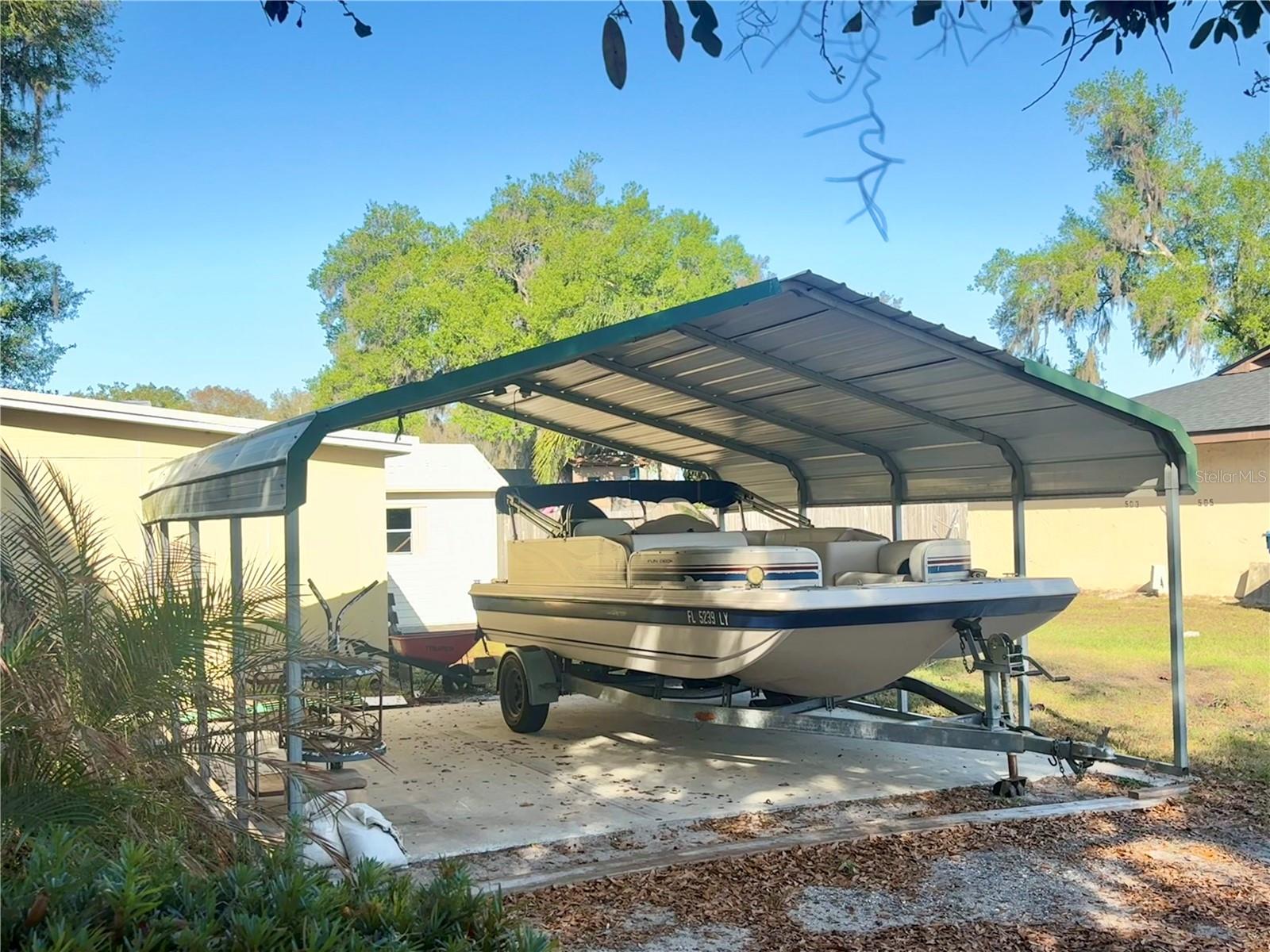 Image 22 of 41 For 501 Lanier Avenue