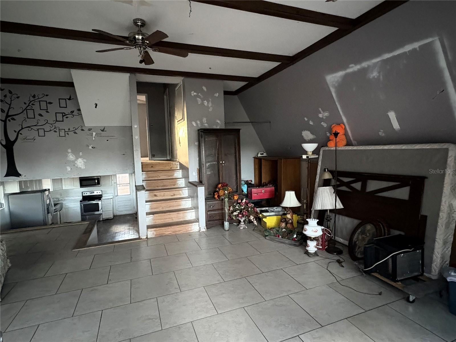 Image 8 of 41 For 501 Lanier Avenue