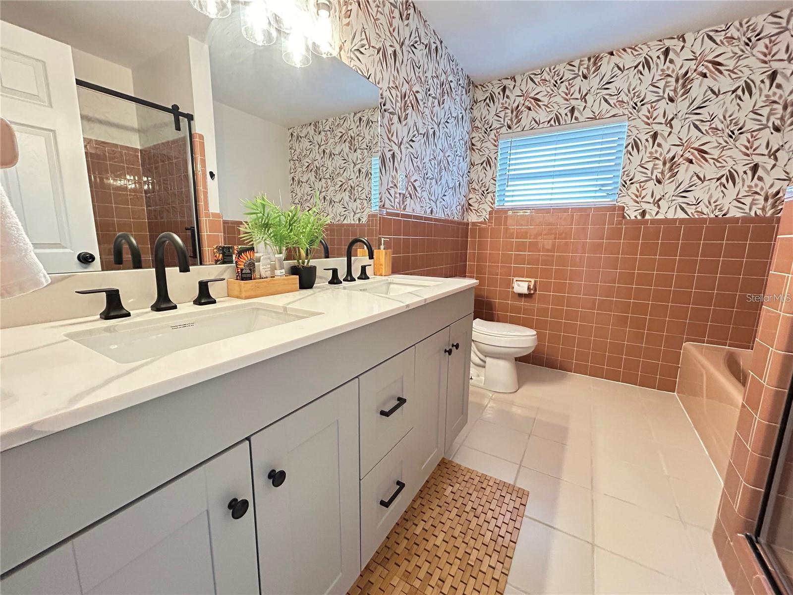 Image 10 of 35 For 4909 Fleetwood Street