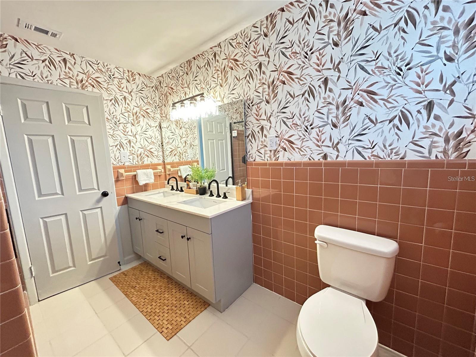 Image 14 of 35 For 4909 Fleetwood Street