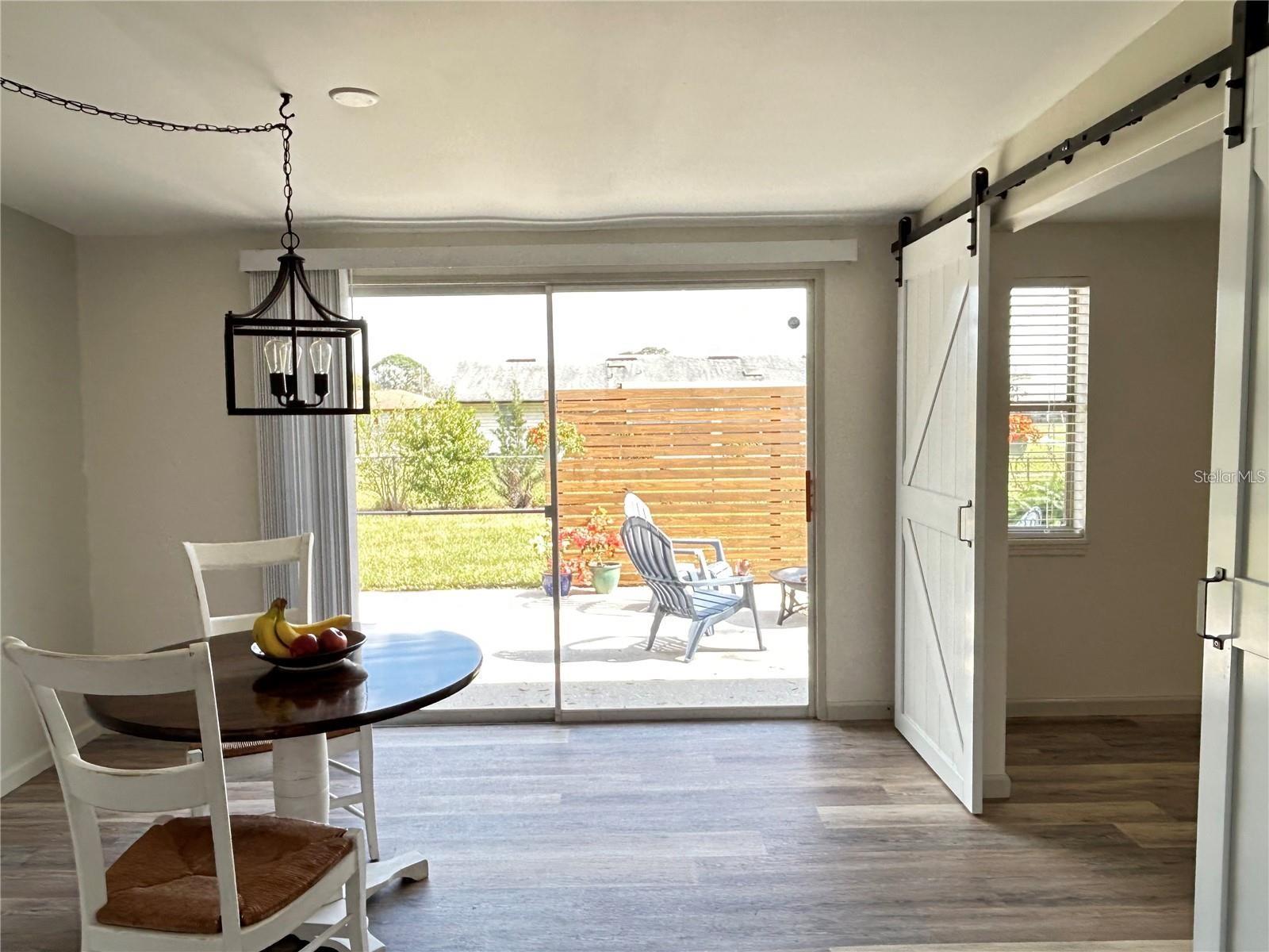 Image 24 of 35 For 4909 Fleetwood Street