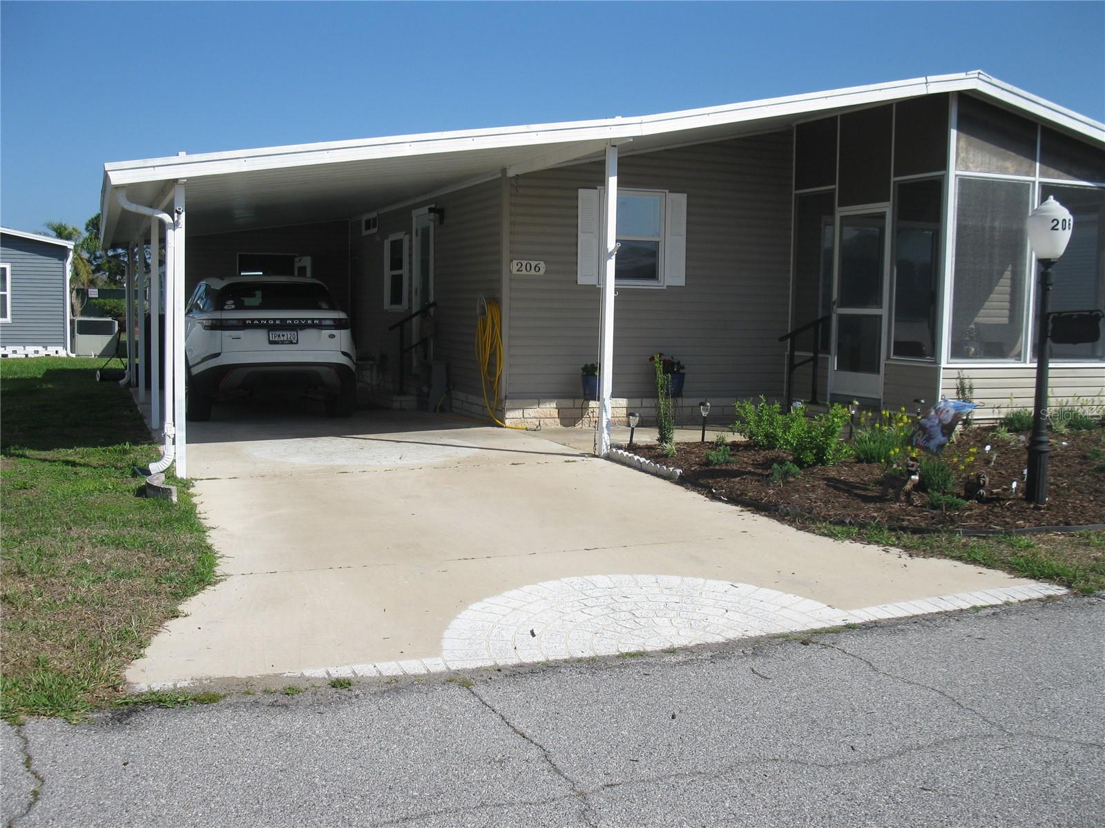 Details for 206 York Cottage Drive, HAINES CITY, FL 33844