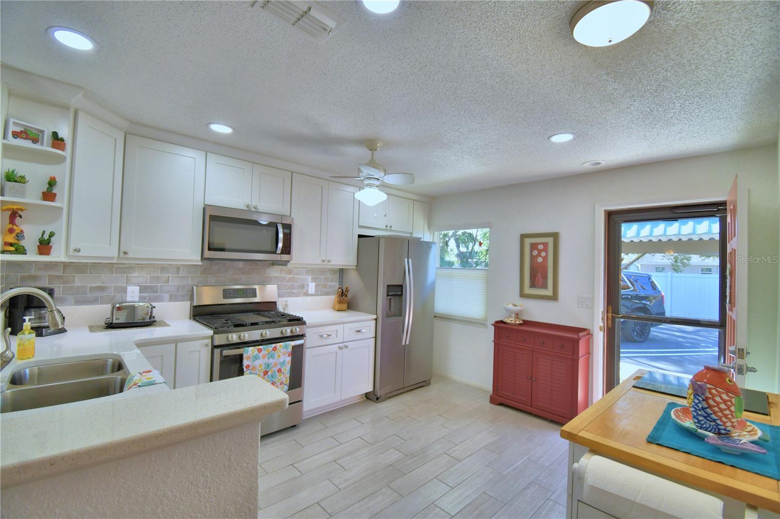 Image 7 of 49 For 345 24th Street Nw 23