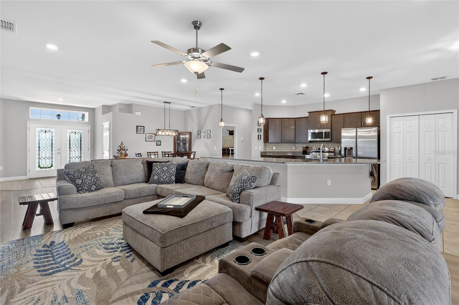 Image 20 of 61 For 6847 Treymont Drive