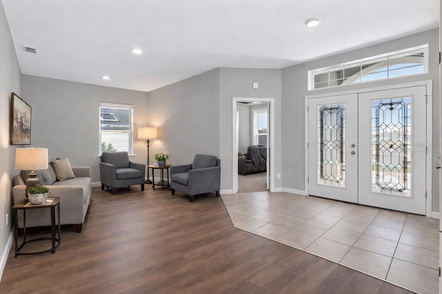 Image 6 of 61 For 6847 Treymont Drive