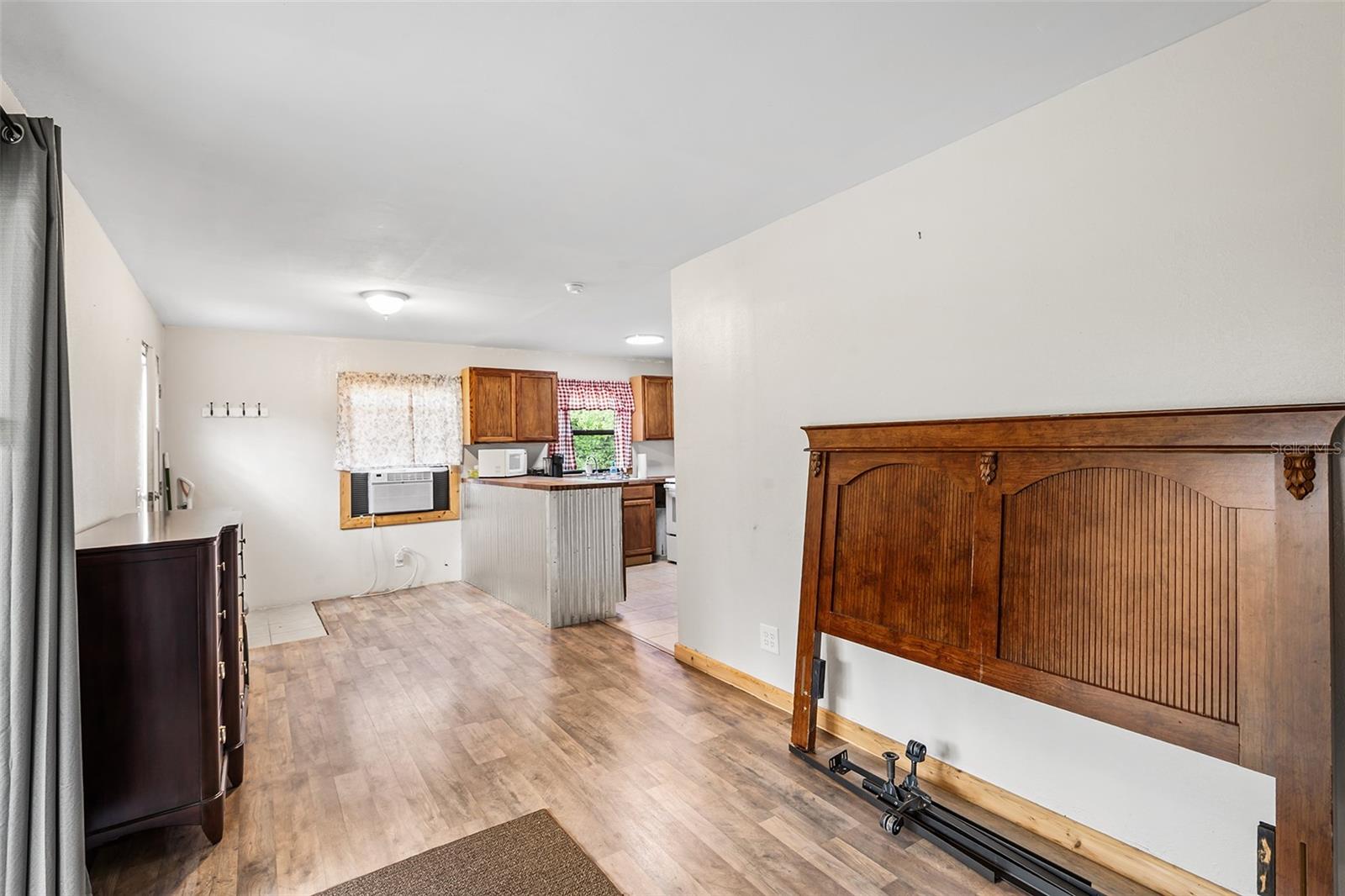 Image 25 of 47 For 1233 Saint Anne Shrine Road