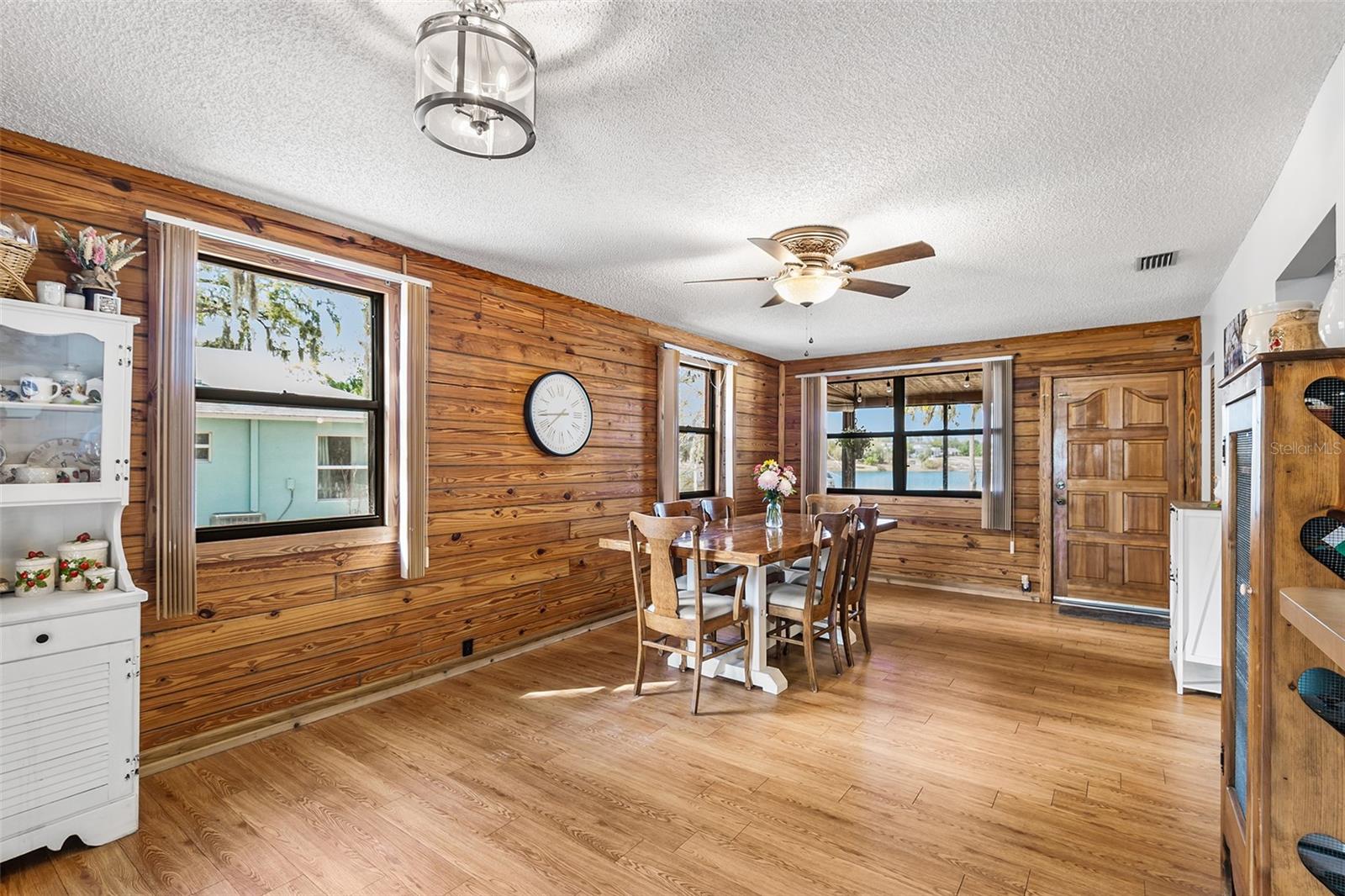 Image 7 of 47 For 1233 Saint Anne Shrine Road