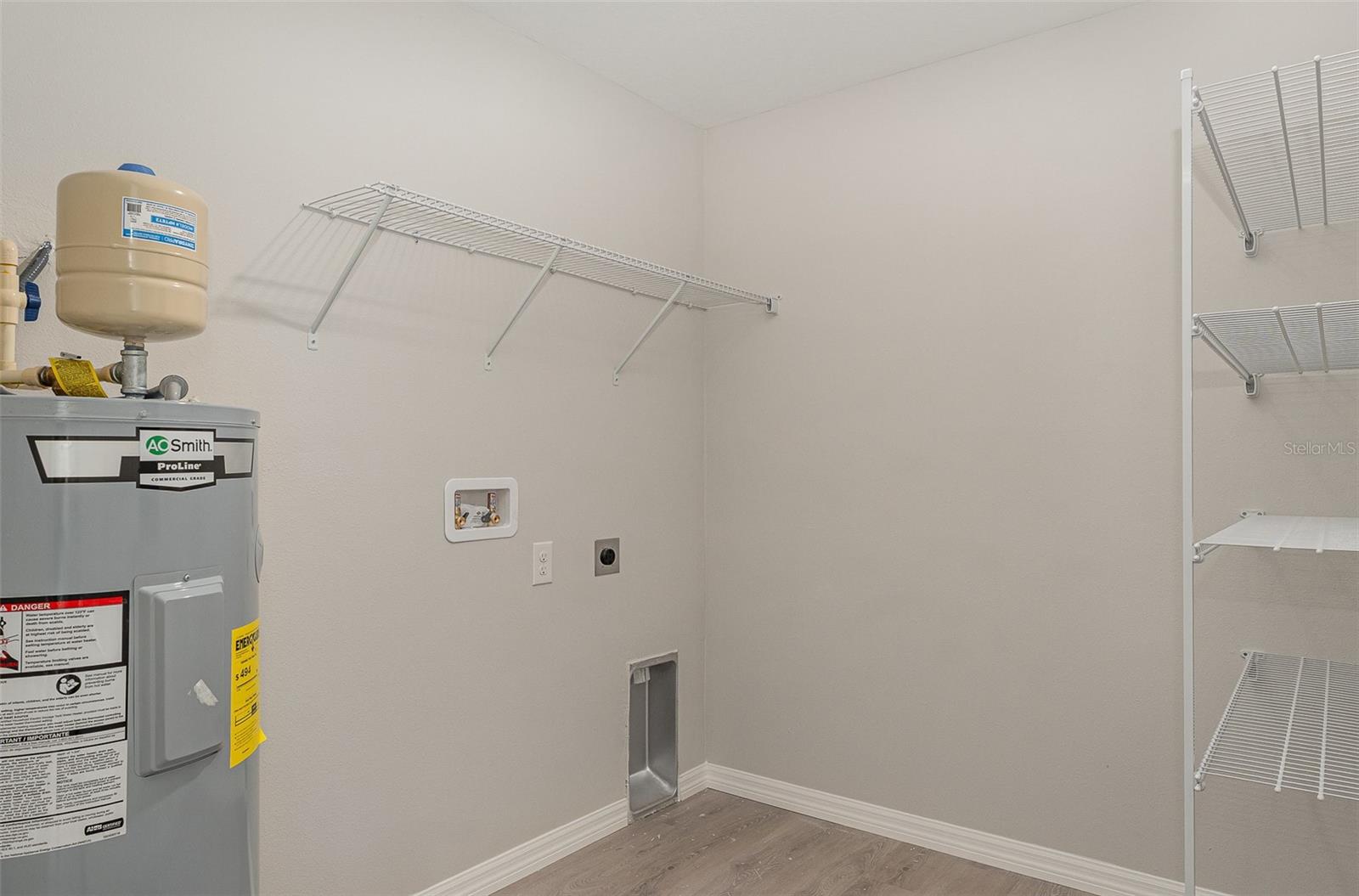 Image 17 of 18 For 306-308 Ave P Nw