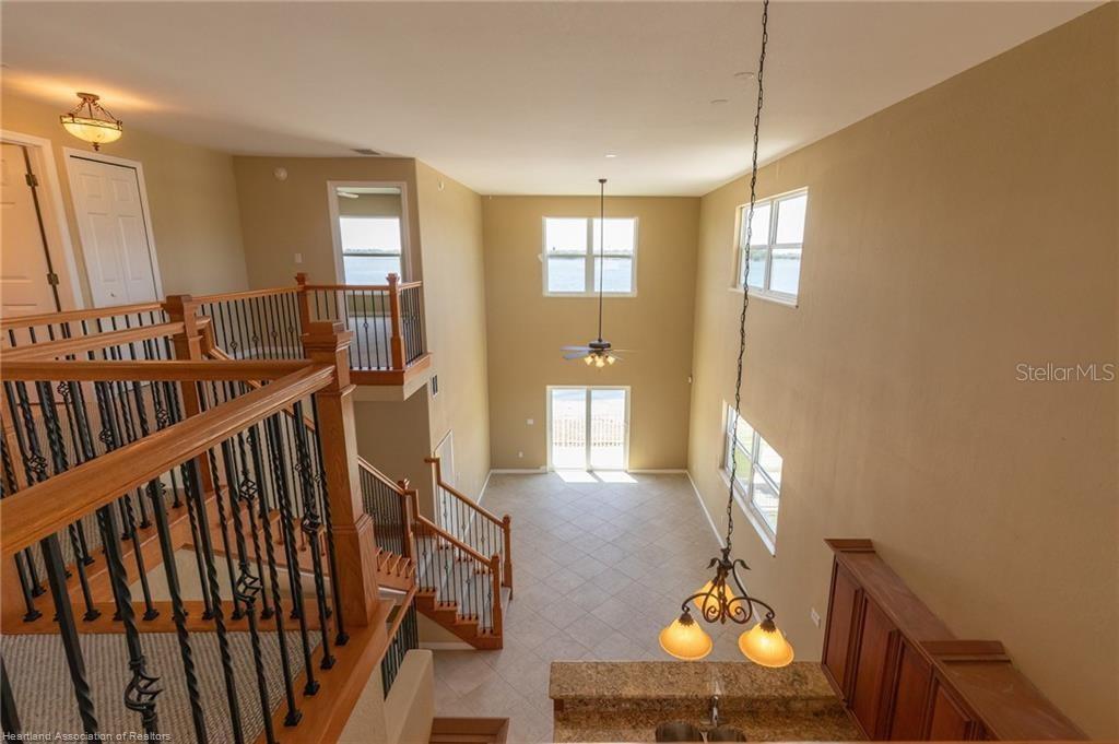 Image 16 of 18 For 1900 Oasis Boulevard