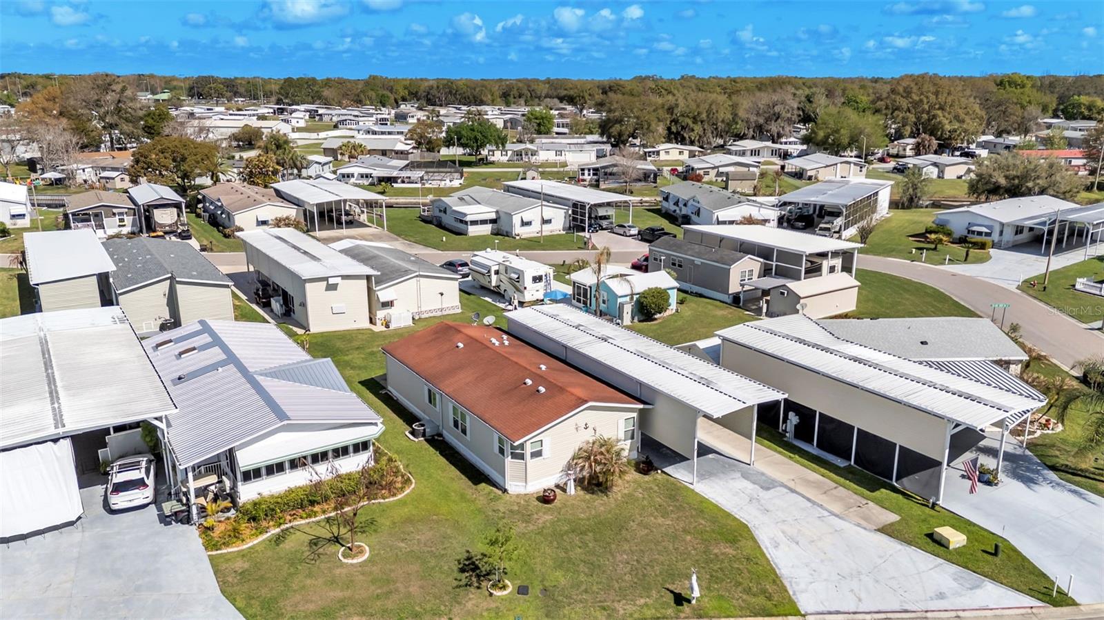 Image 36 of 39 For 5248 Island View Circle S