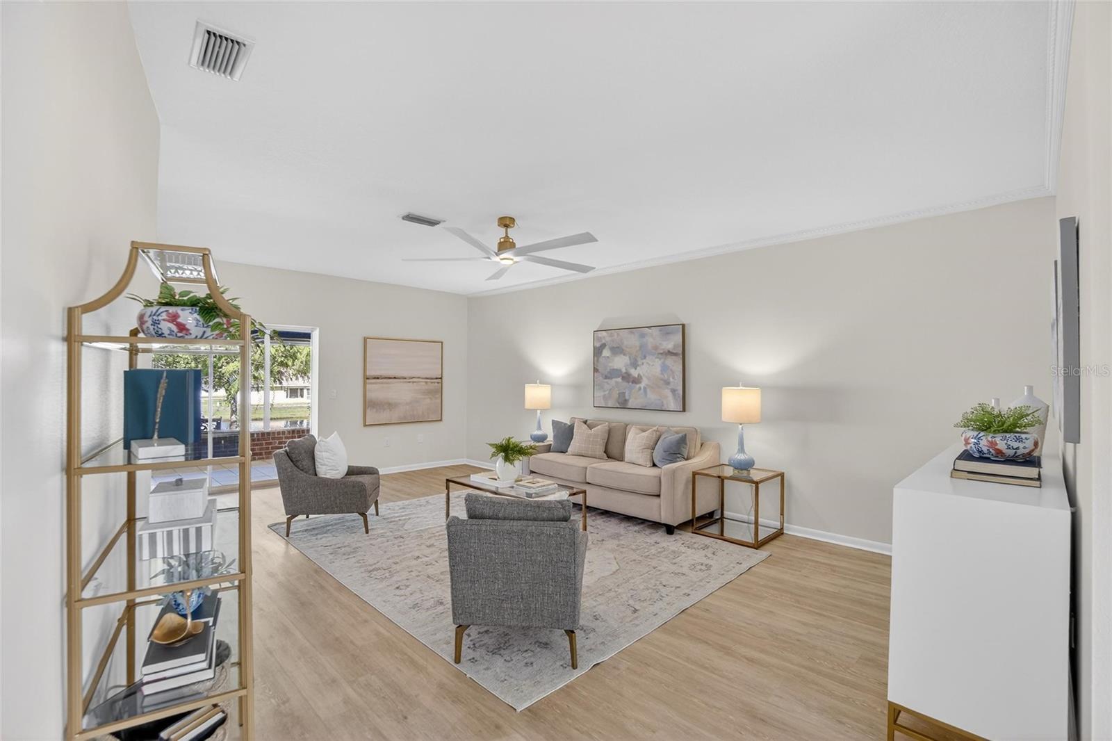 Image 6 of 59 For 6144 Silver Lakes Drive E