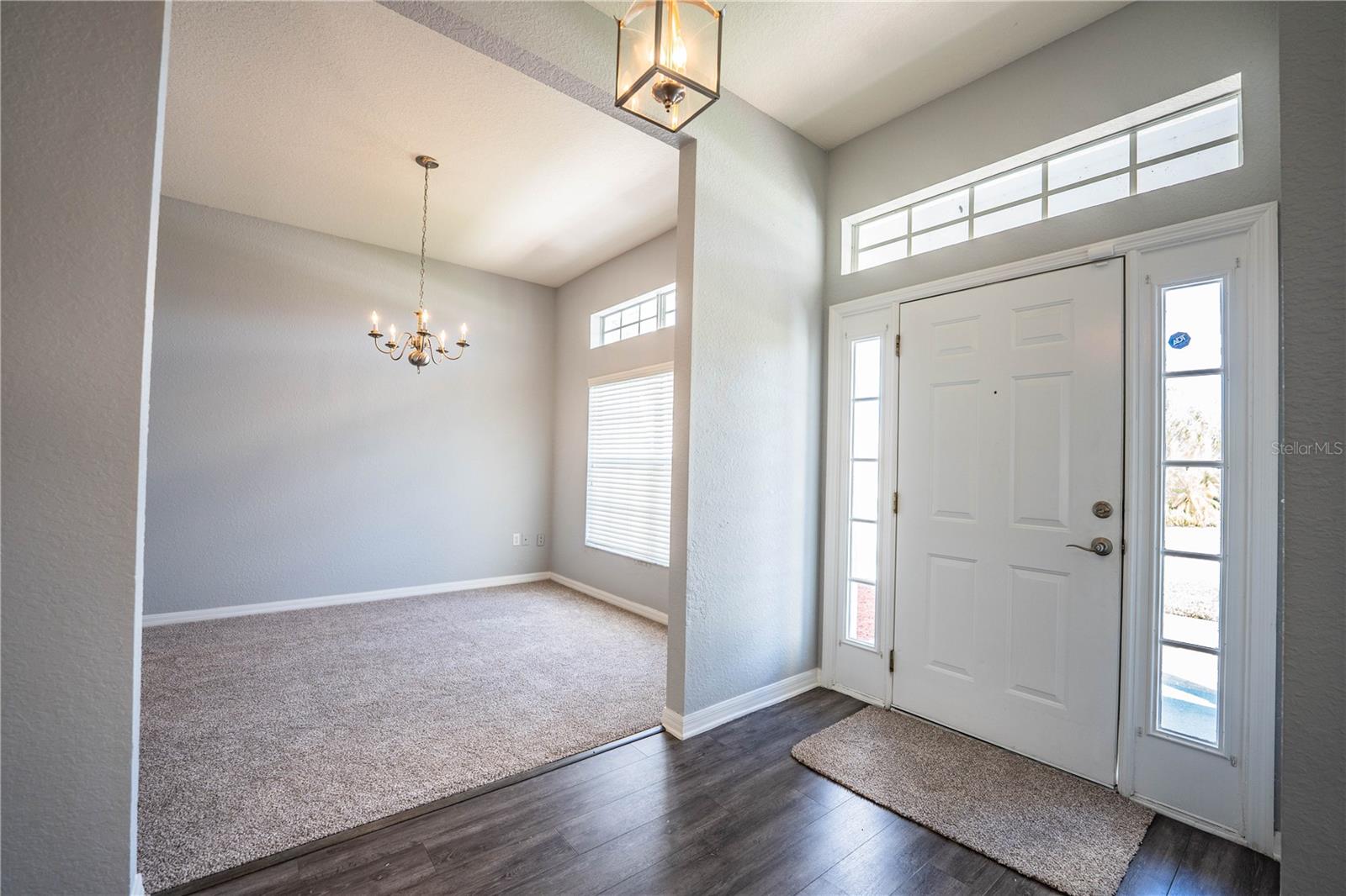 Image 10 of 87 For 233 Towhee Road