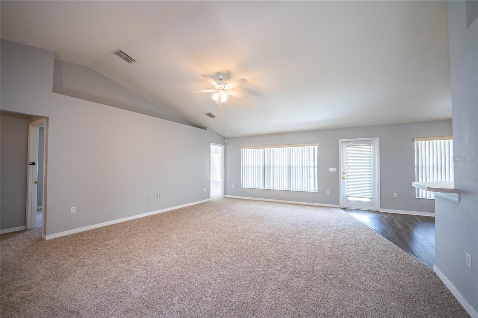 Image 11 of 87 For 233 Towhee Road