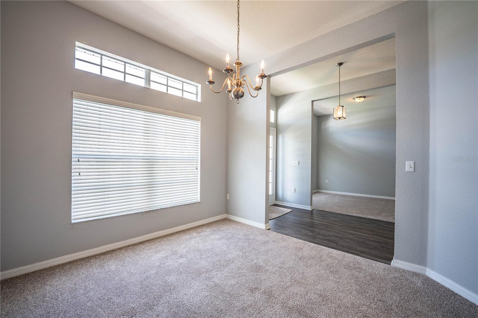 Image 31 of 87 For 233 Towhee Road