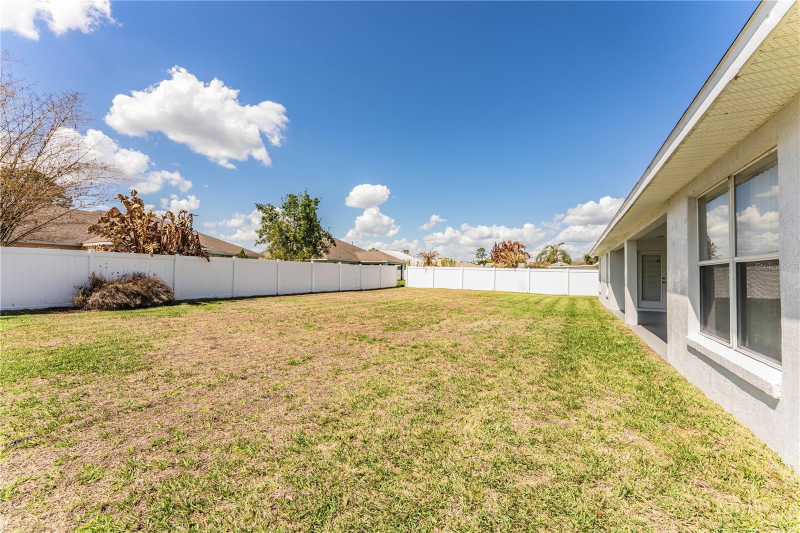 Image 64 of 87 For 233 Towhee Road