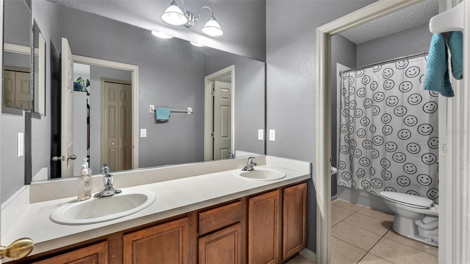 Image 31 of 49 For 4530 Brookshire Place