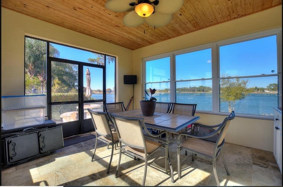 Image 3 of 5 For 714 Meandering Way