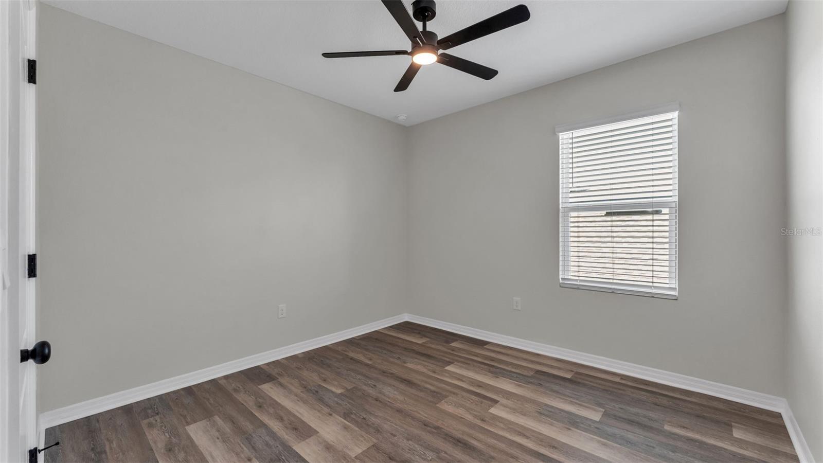 Image 8 of 16 For 225 Gina Lane