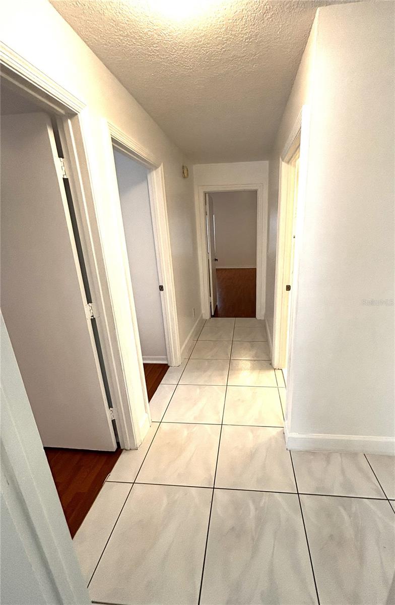 Image 23 of 36 For 510 181st Way