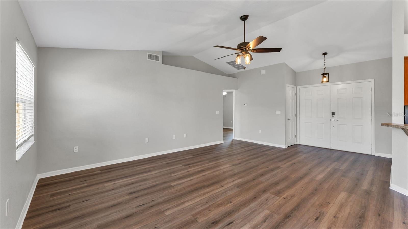 Image 11 of 43 For 4639 Great Blue Heron Drive