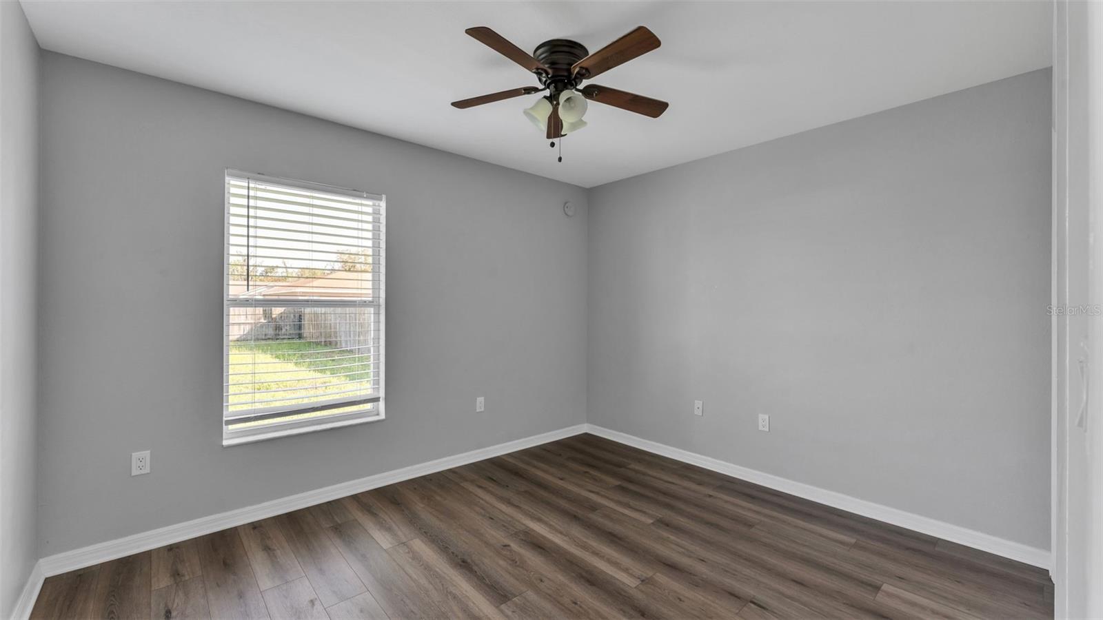 Image 33 of 43 For 4639 Great Blue Heron Drive