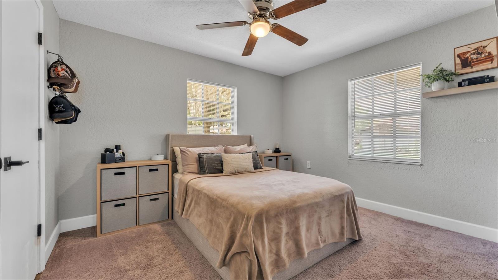 Image 12 of 34 For 631 Nashua Avenue