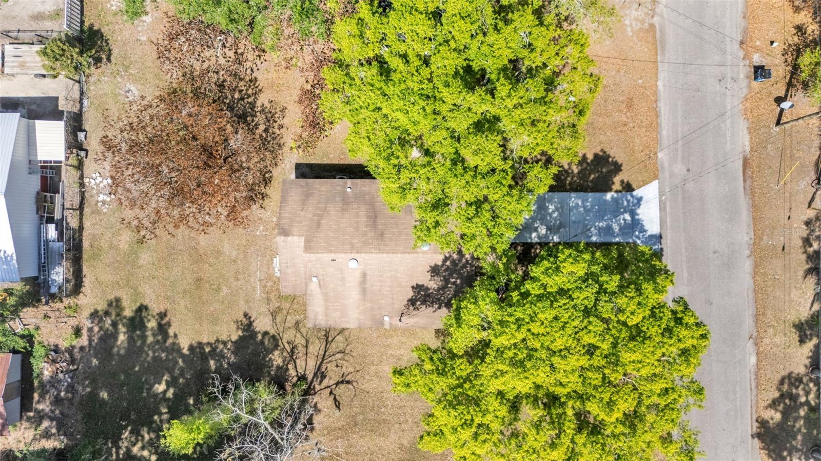 Image 31 of 34 For 631 Nashua Avenue