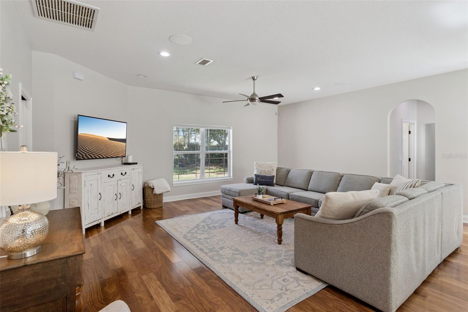 Image 22 of 64 For 100 Wyndham Drive