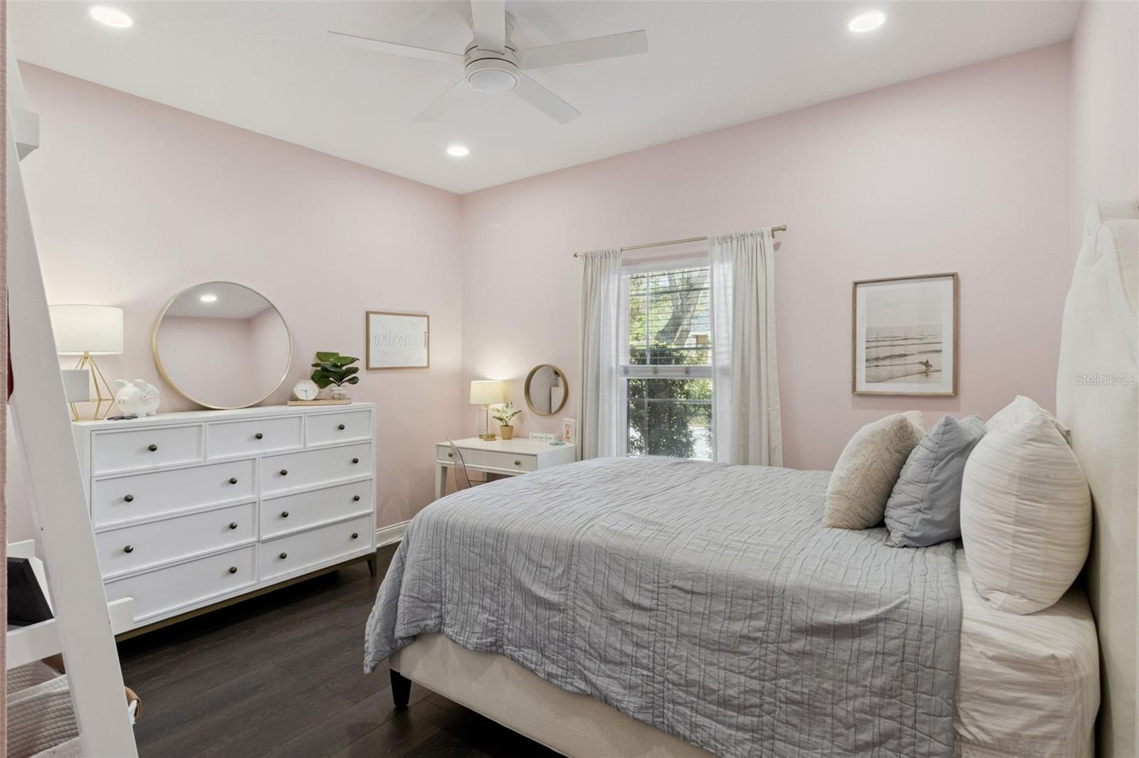 Image 40 of 64 For 100 Wyndham Drive