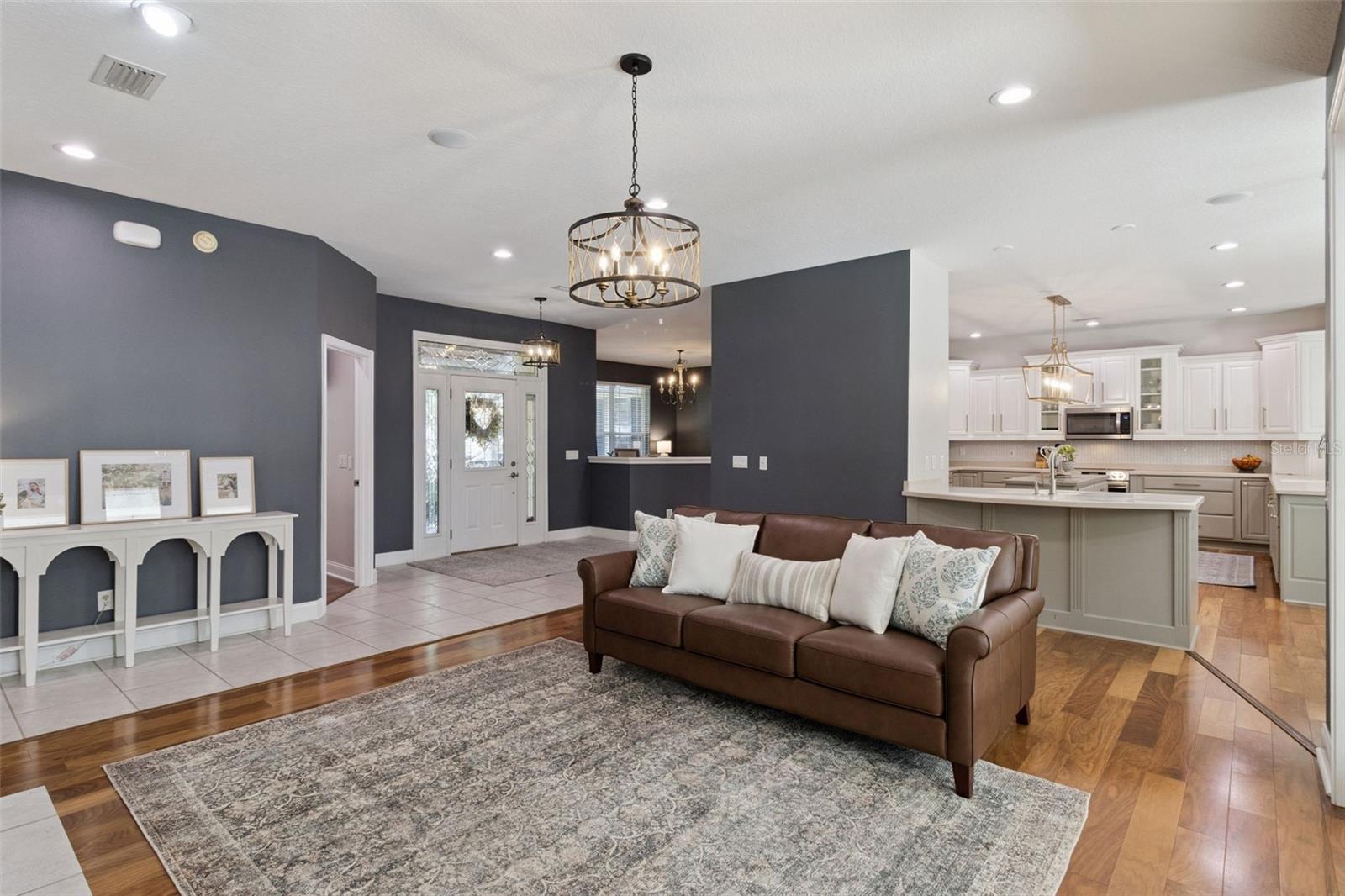 Image 6 of 64 For 100 Wyndham Drive