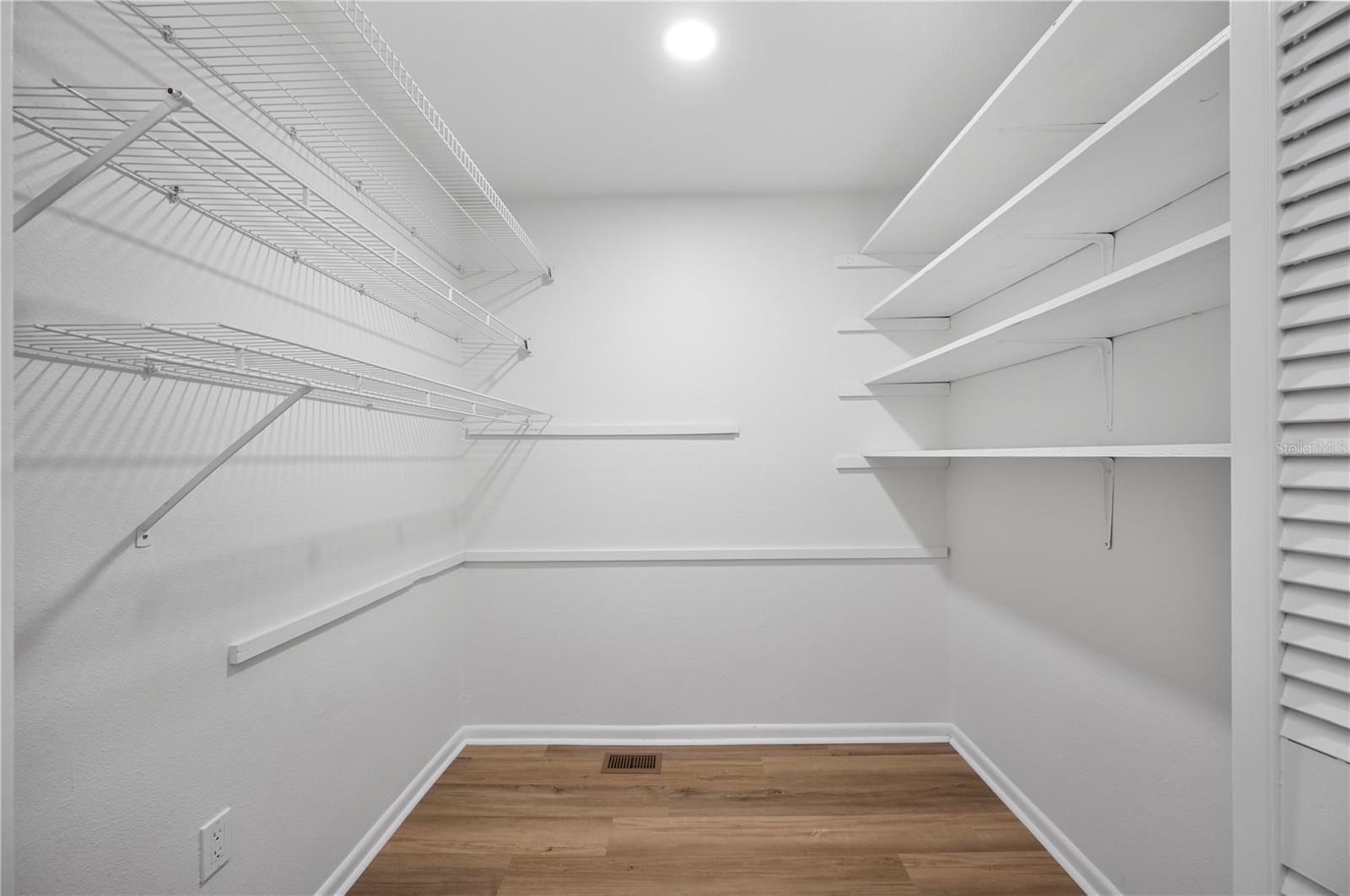 Image 45 of 67 For 210 Palm Drive