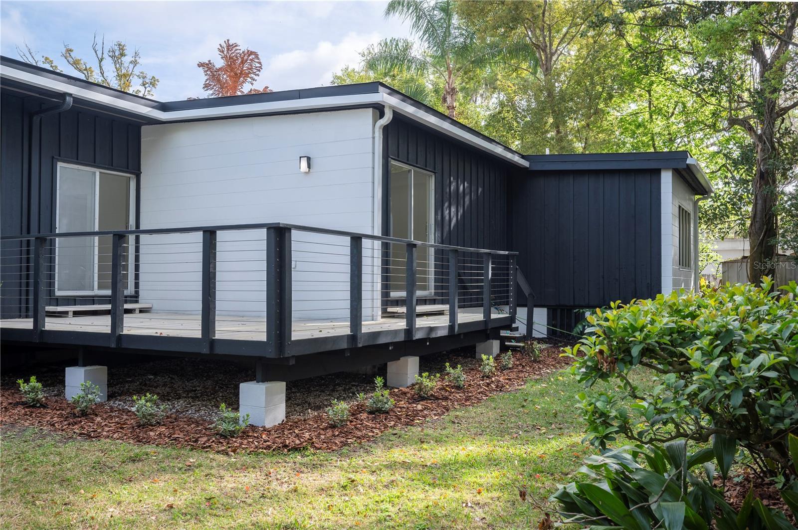 Image 55 of 67 For 210 Palm Drive