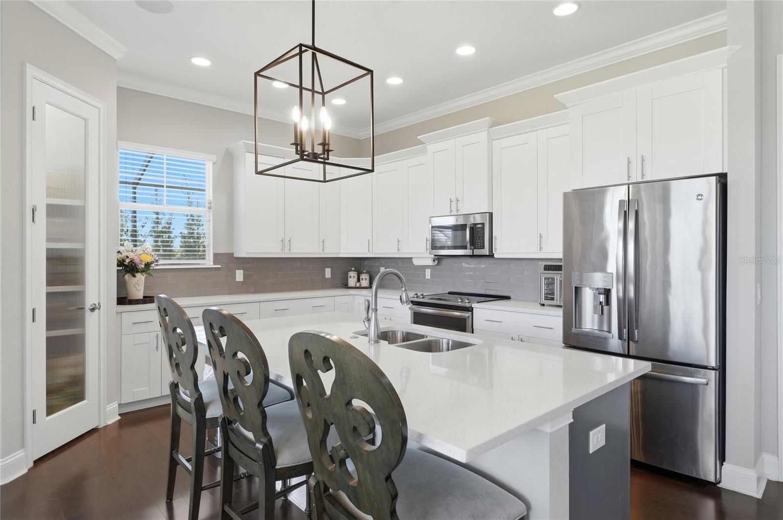 Image 10 of 71 For 539 Waterfern Trail Drive