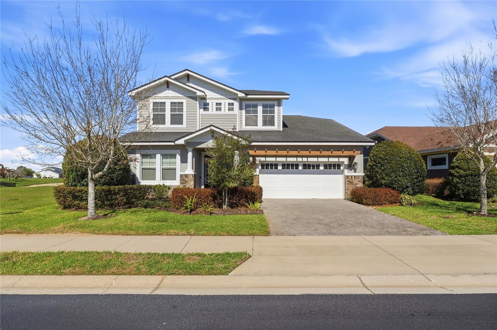 Image 3 of 71 For 539 Waterfern Trail Drive