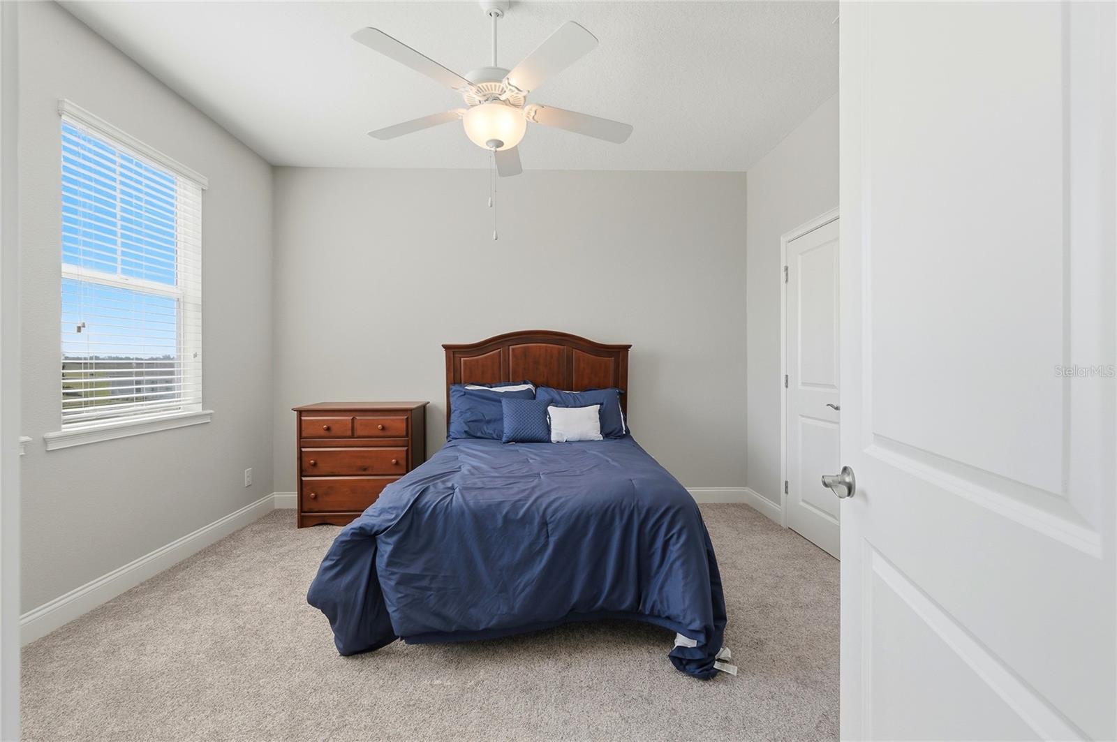 Image 36 of 71 For 539 Waterfern Trail Drive