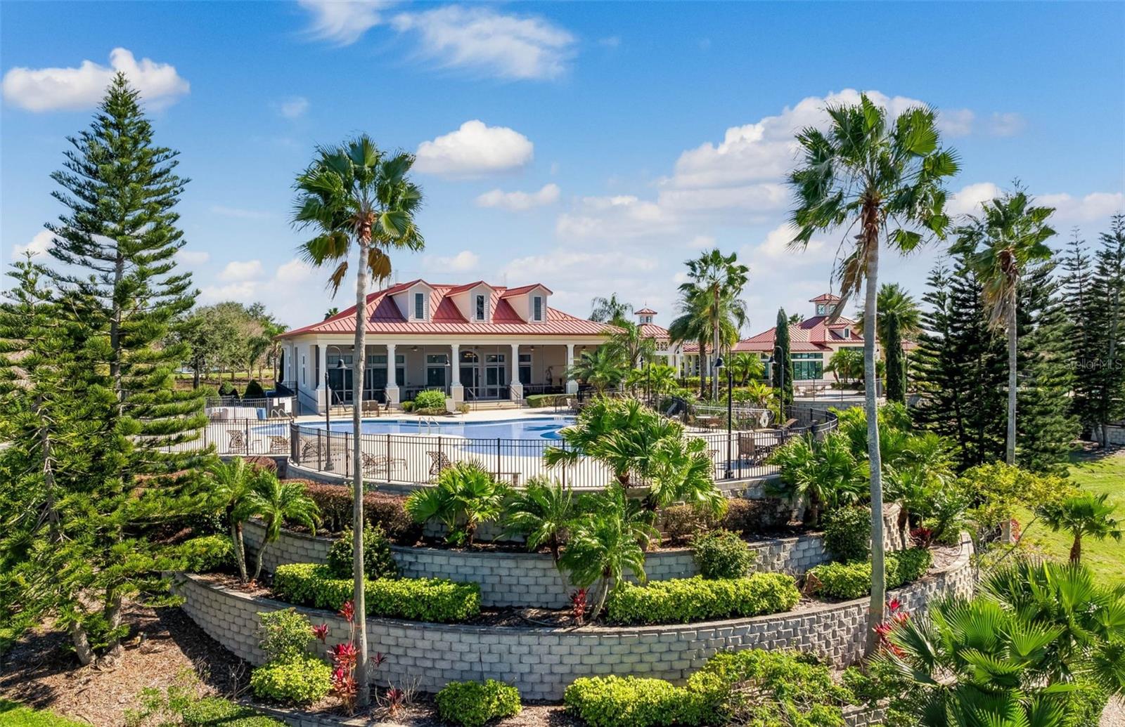 Image 62 of 71 For 539 Waterfern Trail Drive