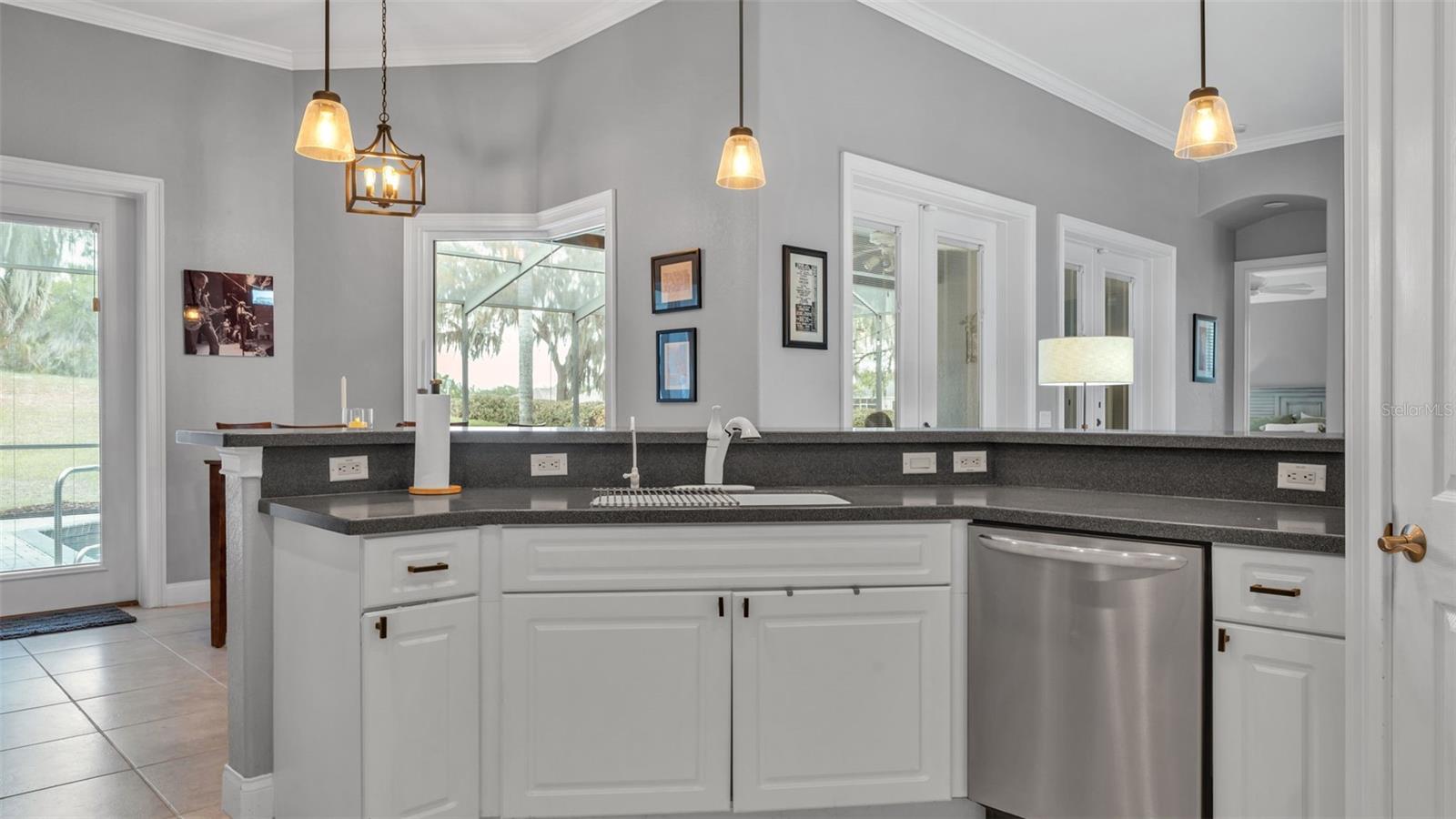 Image 11 of 38 For 4453 Fairway Oaks Drive