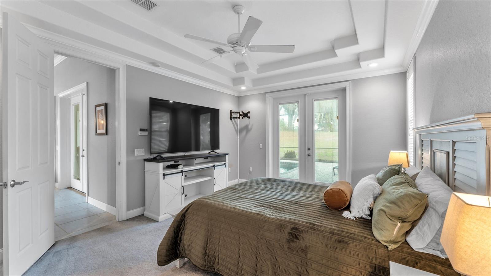 Image 15 of 38 For 4453 Fairway Oaks Drive