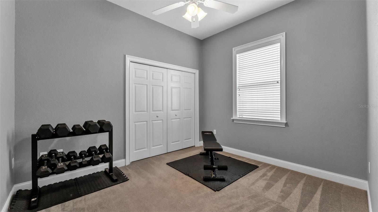 Image 22 of 38 For 4453 Fairway Oaks Drive