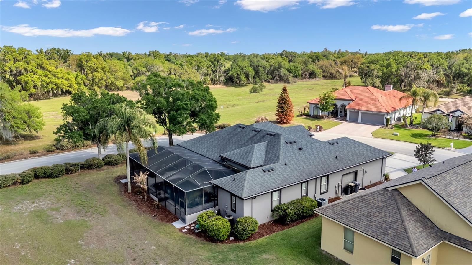 Image 35 of 38 For 4453 Fairway Oaks Drive