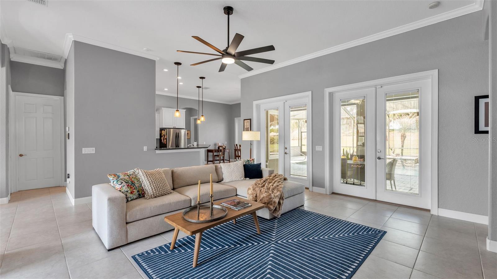 Image 5 of 38 For 4453 Fairway Oaks Drive