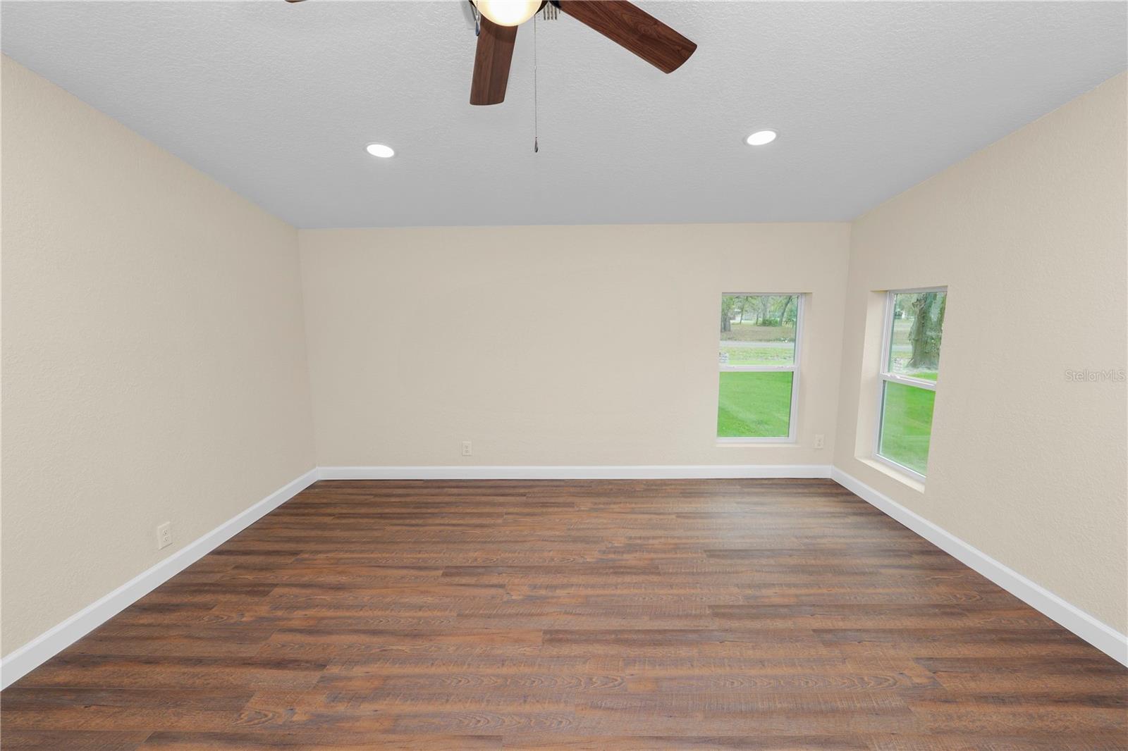 Image 25 of 41 For 6112 Dormany Road