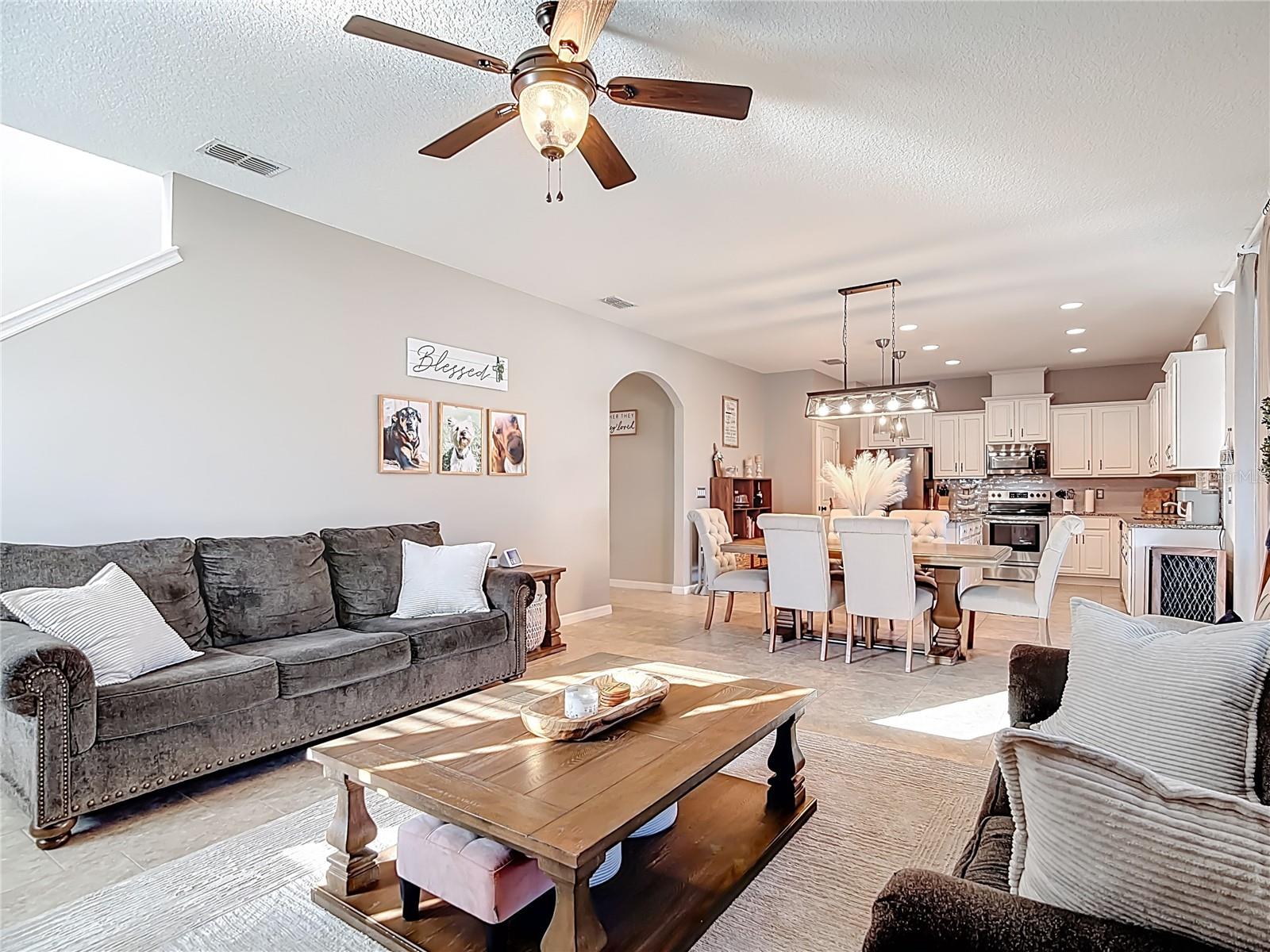 Image 22 of 86 For 4059 Prima Lago Circle