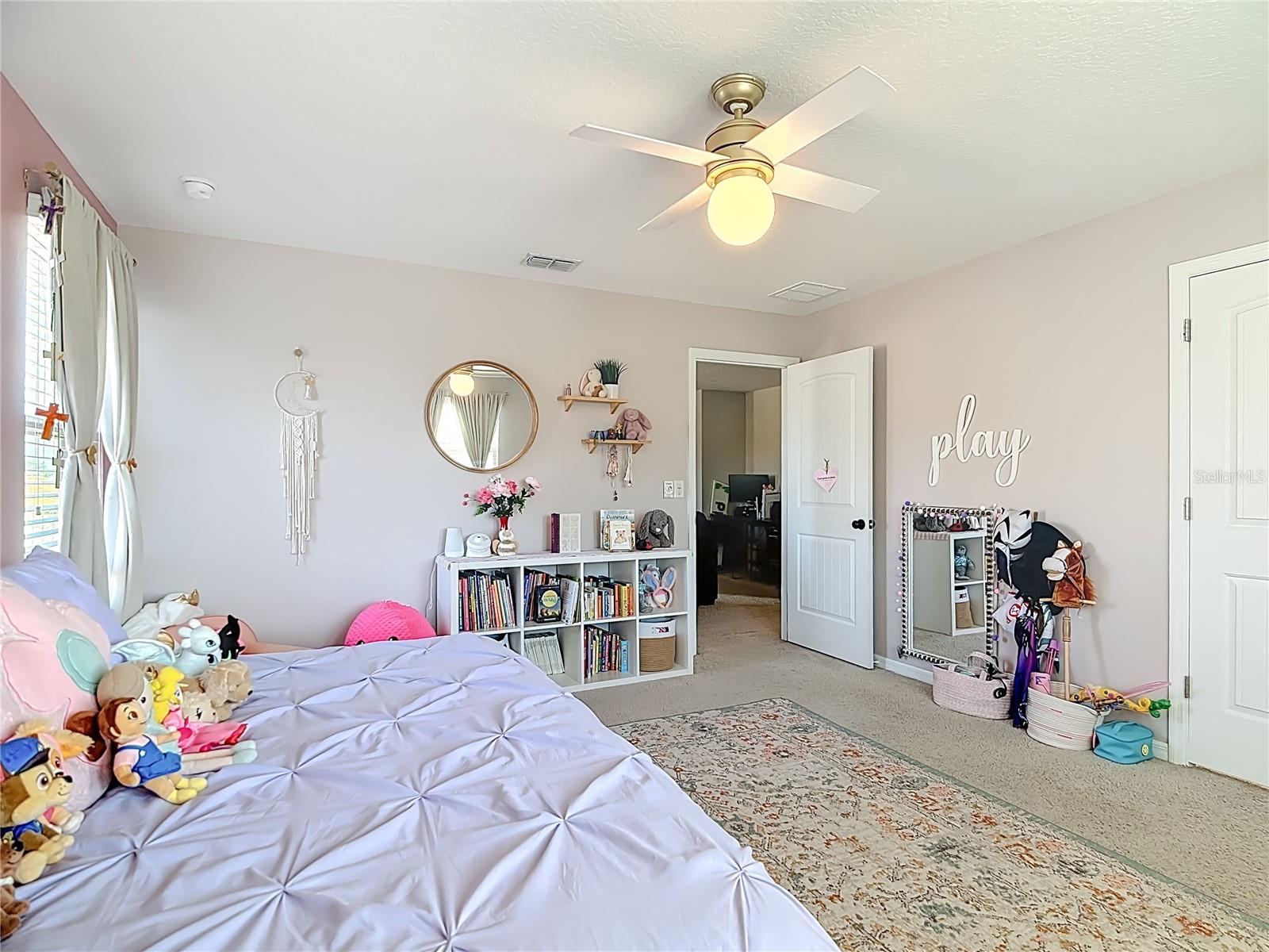 Image 31 of 86 For 4059 Prima Lago Circle