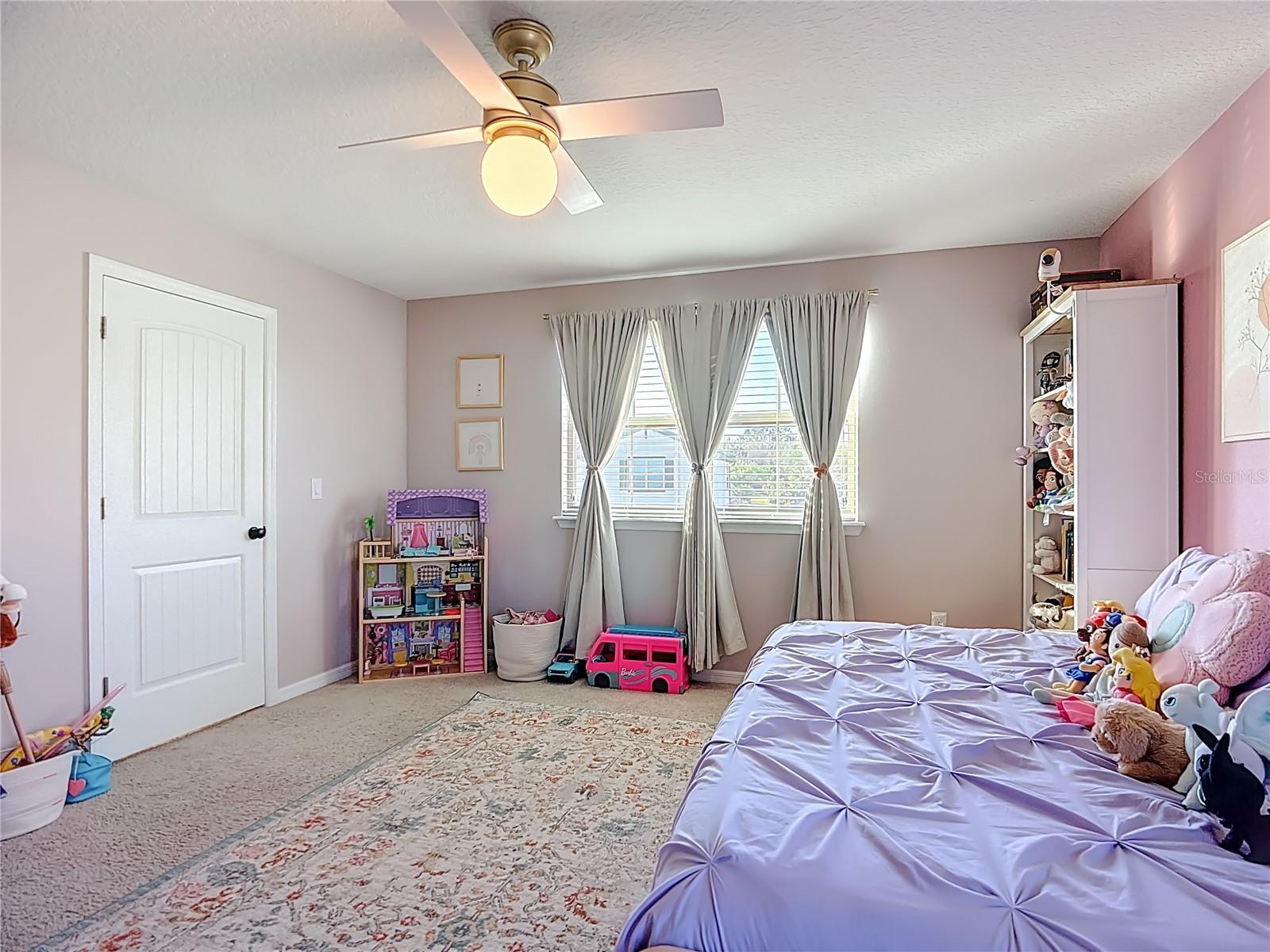 Image 34 of 86 For 4059 Prima Lago Circle