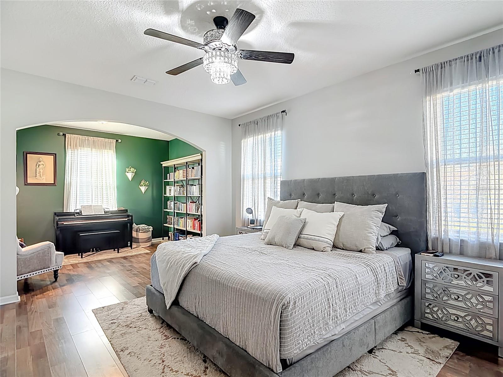 Image 41 of 86 For 4059 Prima Lago Circle